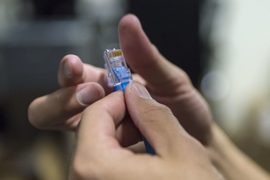 長(zhǎng)城寬帶 堅(jiān)守寬帶市場(chǎng)，繼續(xù)為您提供穩(wěn)定互聯(lián)網(wǎng)接入服務(wù)